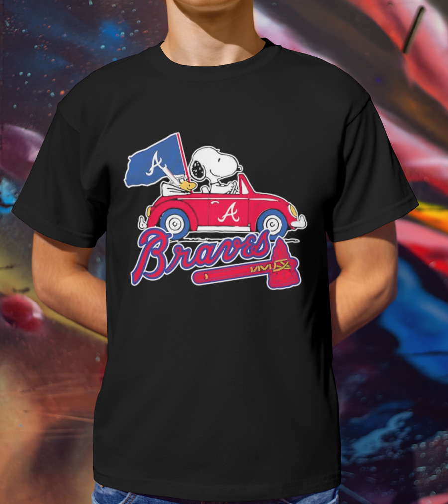 Snoopy And Woodstock Driving Car Atlanta Braves Logo Peanuts Cartoon T-Shirt