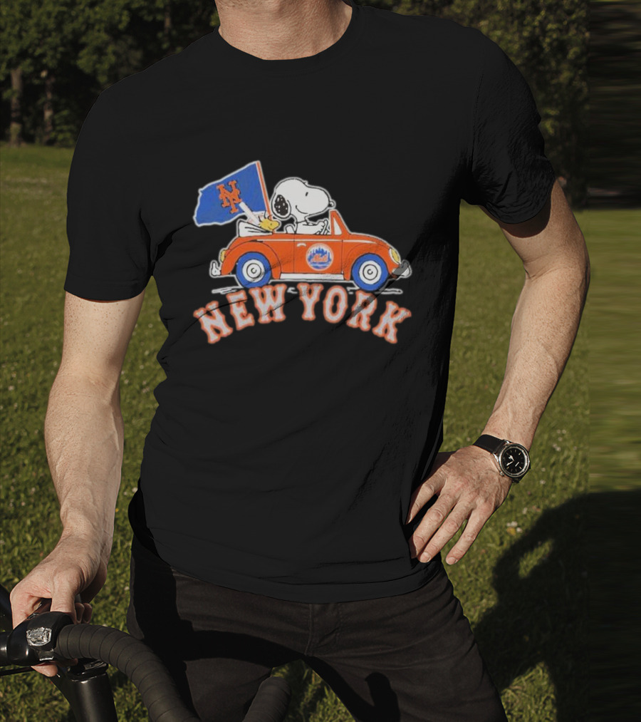Snoopy Driving Car With New York Mets Flag T-Shirt