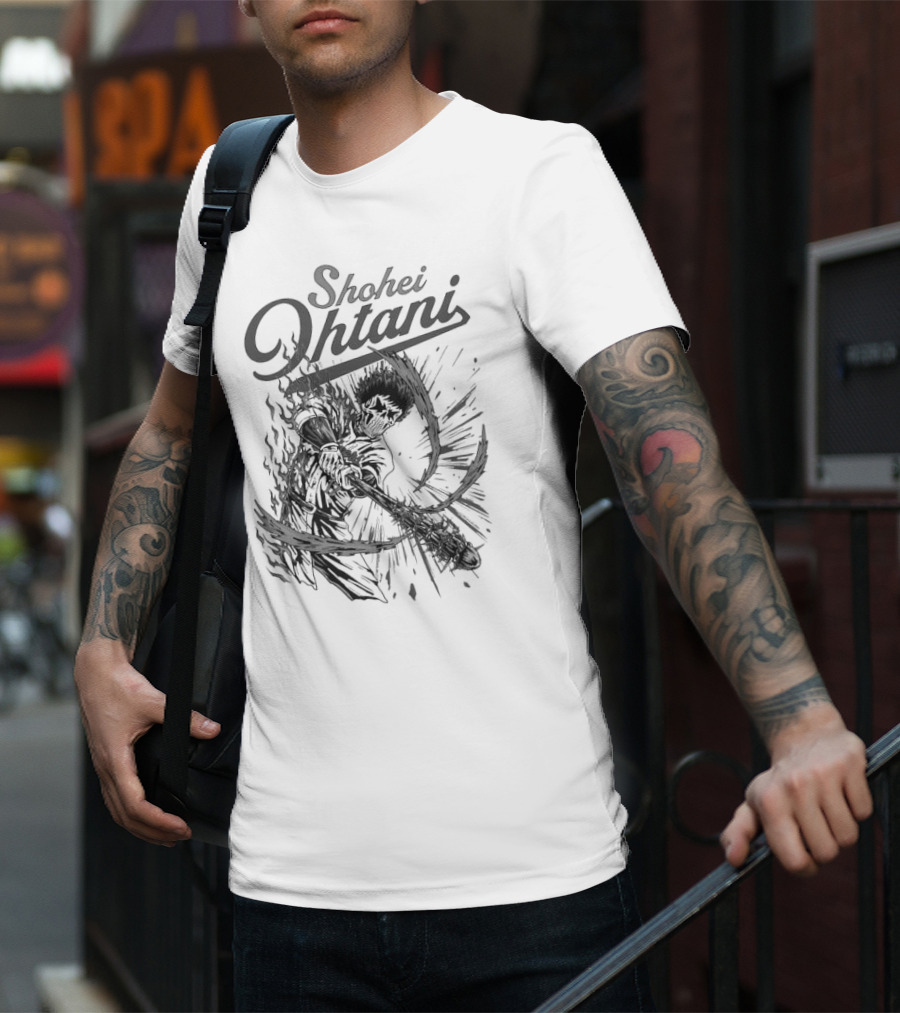 Shohei Ohtani Skeleton Manga Black And White Dynamic Action T-Shirt