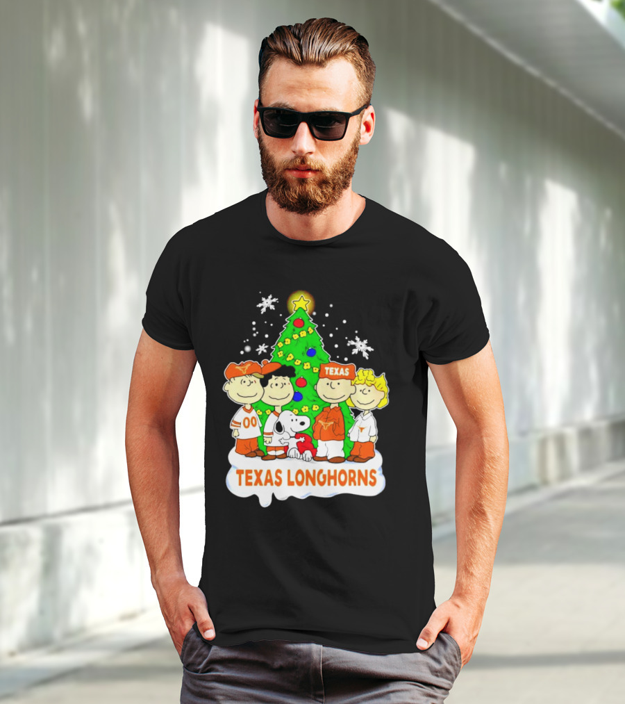 Texas Longhorns Peanuts Characters Christmas Tree T-Shirt