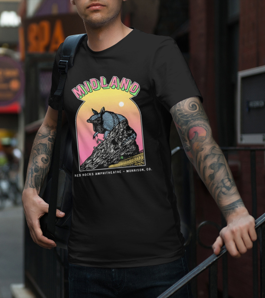 Midland Red Rocks Amphitheatre Armadillo Morrison CO T-Shirt