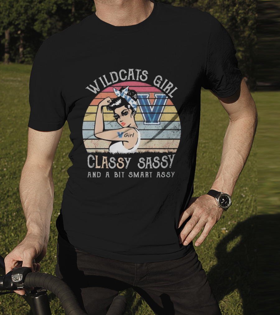 Wildcats Girl Classy Sassy And A Bit Smart Assy V Girl Vintage Style T-Shirt