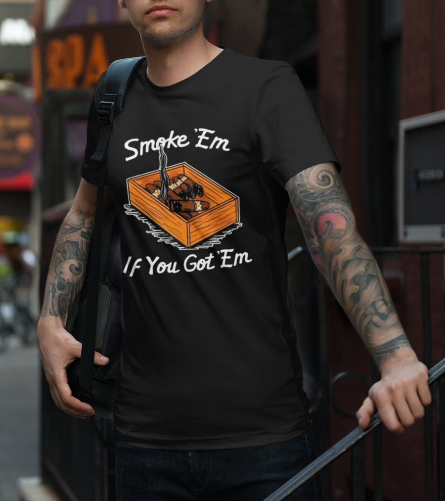Tennessee Volunteers Smoke Em If You Got Em Cigar Box T-Shirt