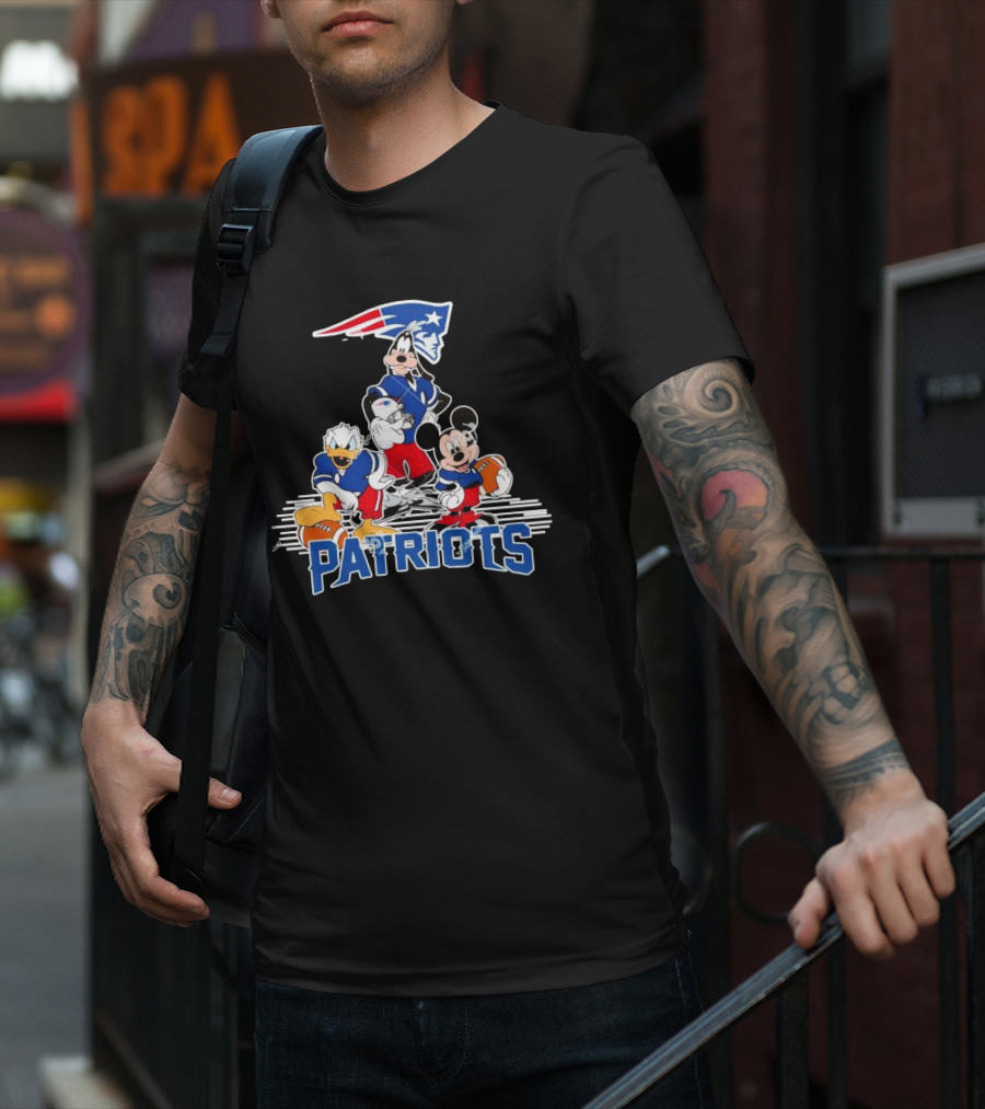 Mickey Donald Goofy Patriots Football Disney Crossover T-Shirt