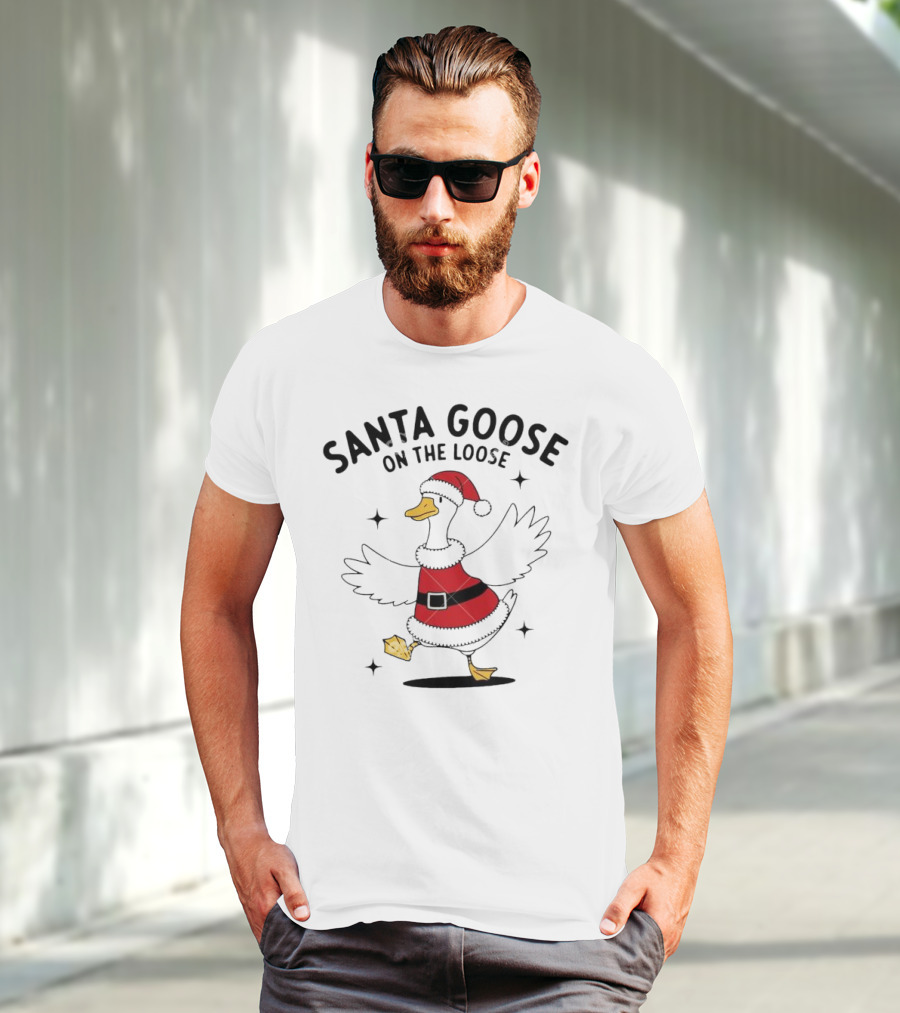 Santa Goose On The Loose Christmas Festive Holiday Fun T-Shirt