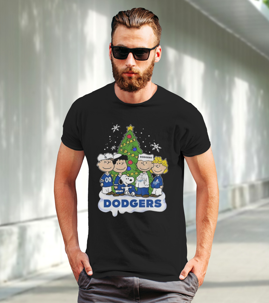 Los Angeles Dodgers Merry Christmas With Snoopy And Peanuts Characters T-Shirt