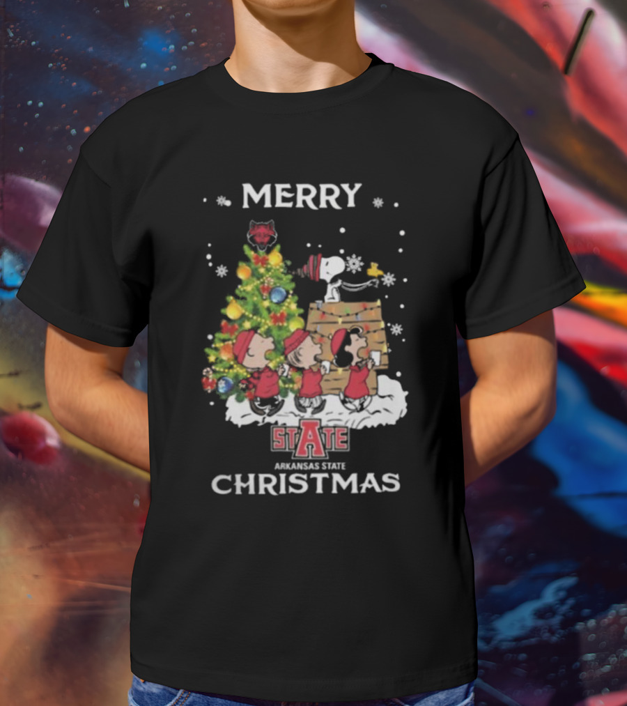 Merry Christmas Arkansas State Red Wolves Snoopy And Friends T-Shirt