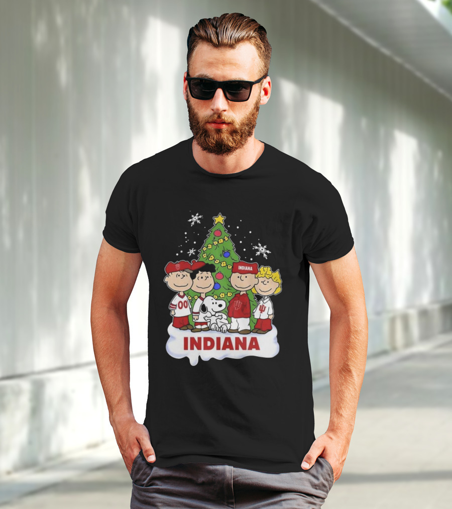 Indiana Hoosiers Snoopy And Friends Christmas Tree Snowflakes T-Shirt