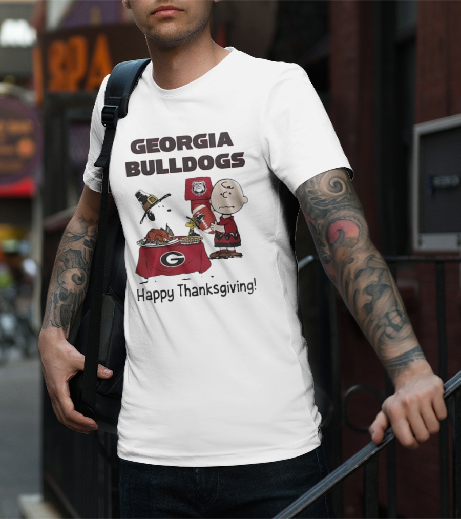 Georgia Bulldogs Peanuts Thanksgiving Celebrations Charlie Brown Football T-Shirt