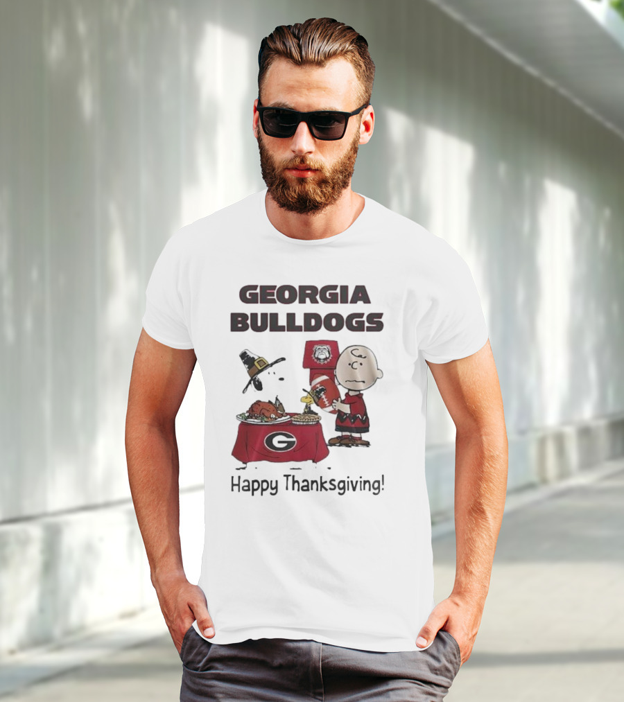 Georgia Bulldogs Peanuts Thanksgiving Celebrations Charlie Brown Football T-Shirt