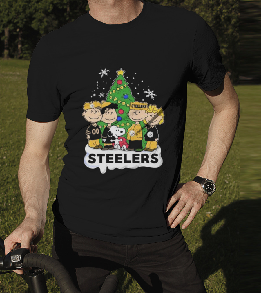 Steelers Snoopy And Friends Christmas Tree T-Shirt