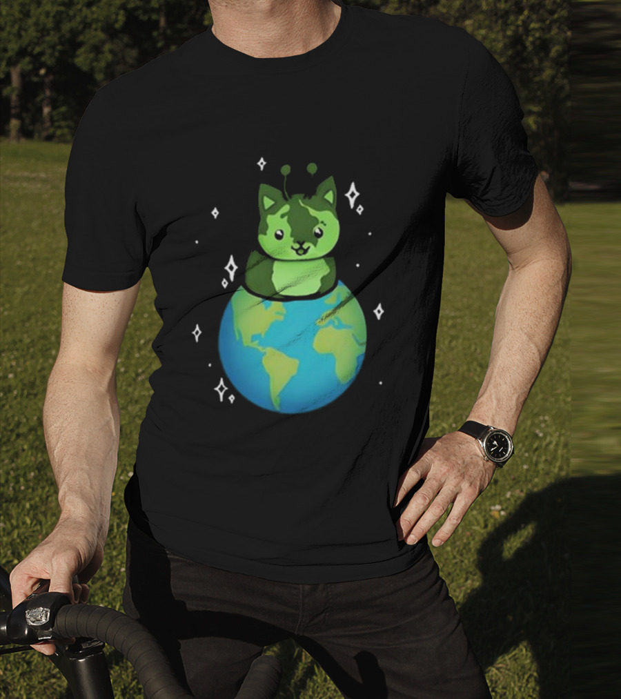 Cult Of Biscuit Alien Biscuit Cat Globe Stars T-Shirt