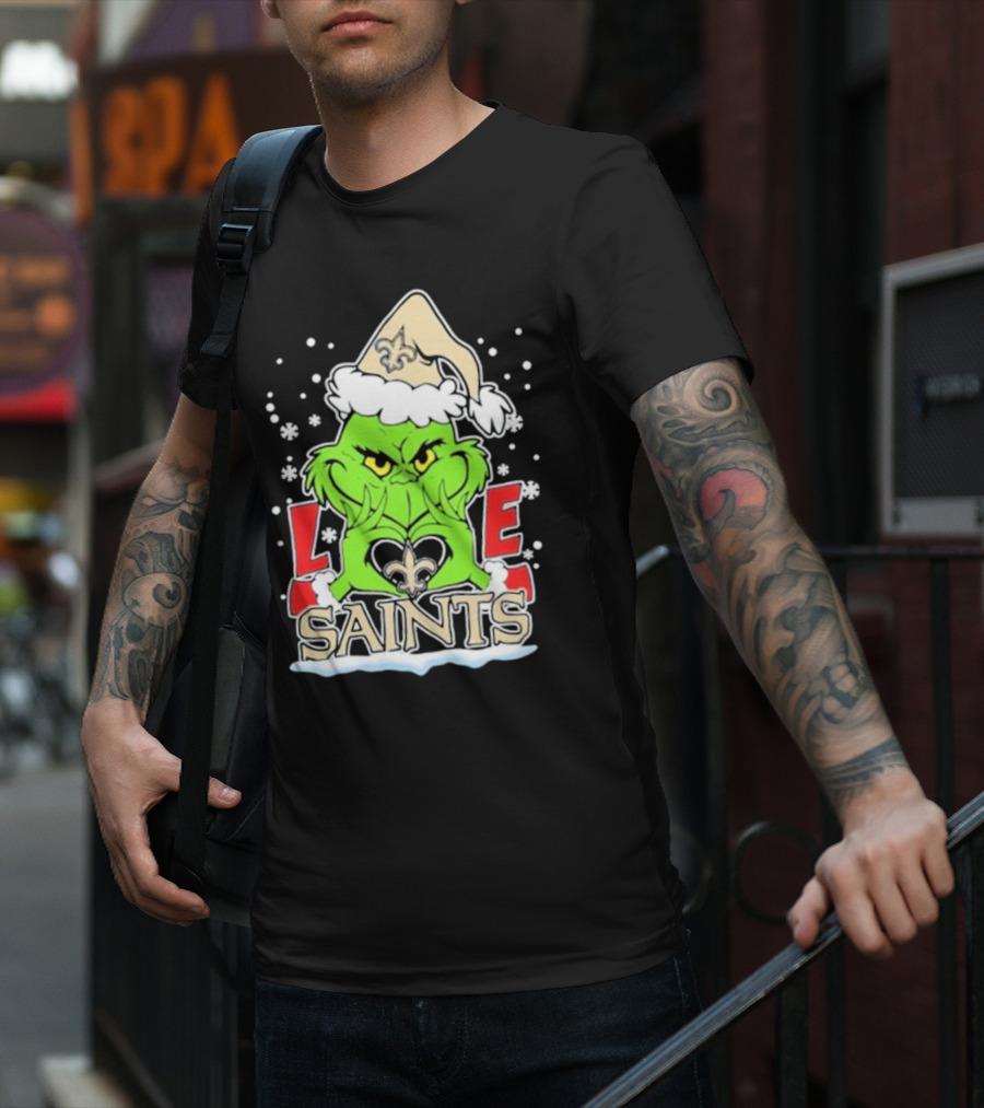 The Grinch Love New Orleans Saints Football Christmas T-Shirt