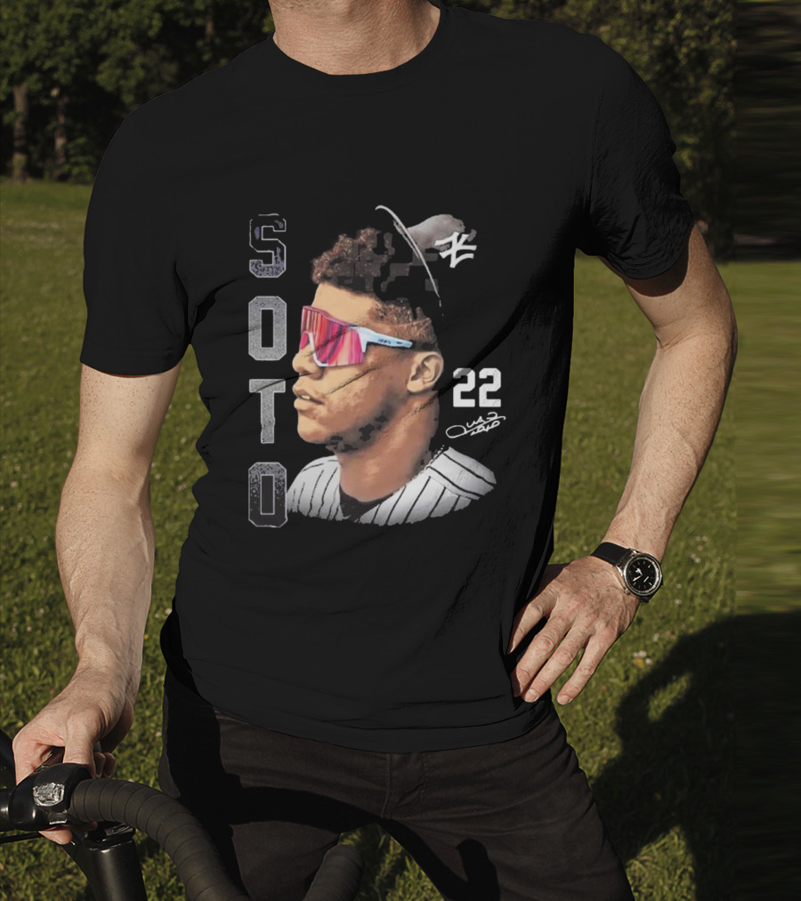 Soto 22 New York Yankees Juan Signature T-Shirt