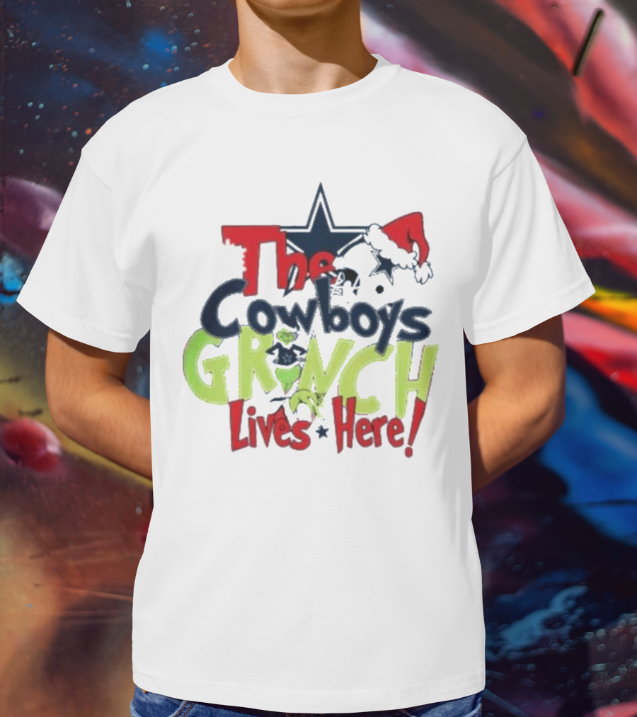 The Cowboys Grinch Lives Here Santa Hat Christmas T-Shirt