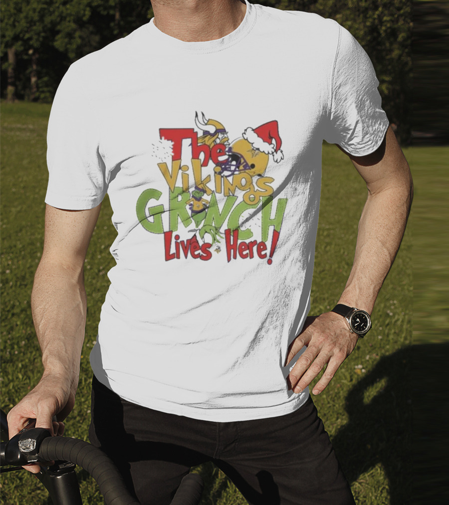 The Minnesota Vikings Grinch Lives Here Holiday T-Shirt