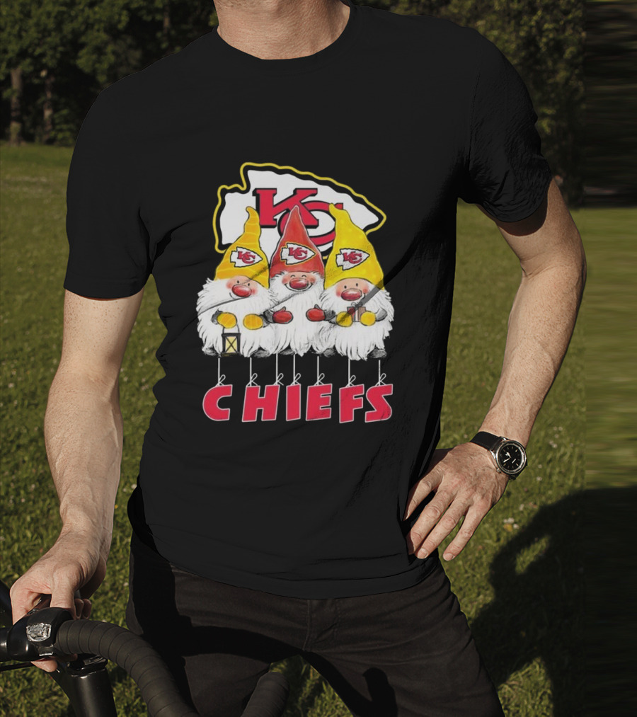 Kansas City Chiefs Gnomes Christmas Chiefs T-Shirt