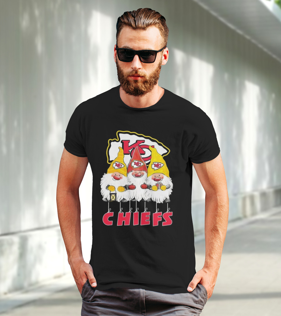 Kansas City Chiefs Gnomes Christmas Chiefs T-Shirt