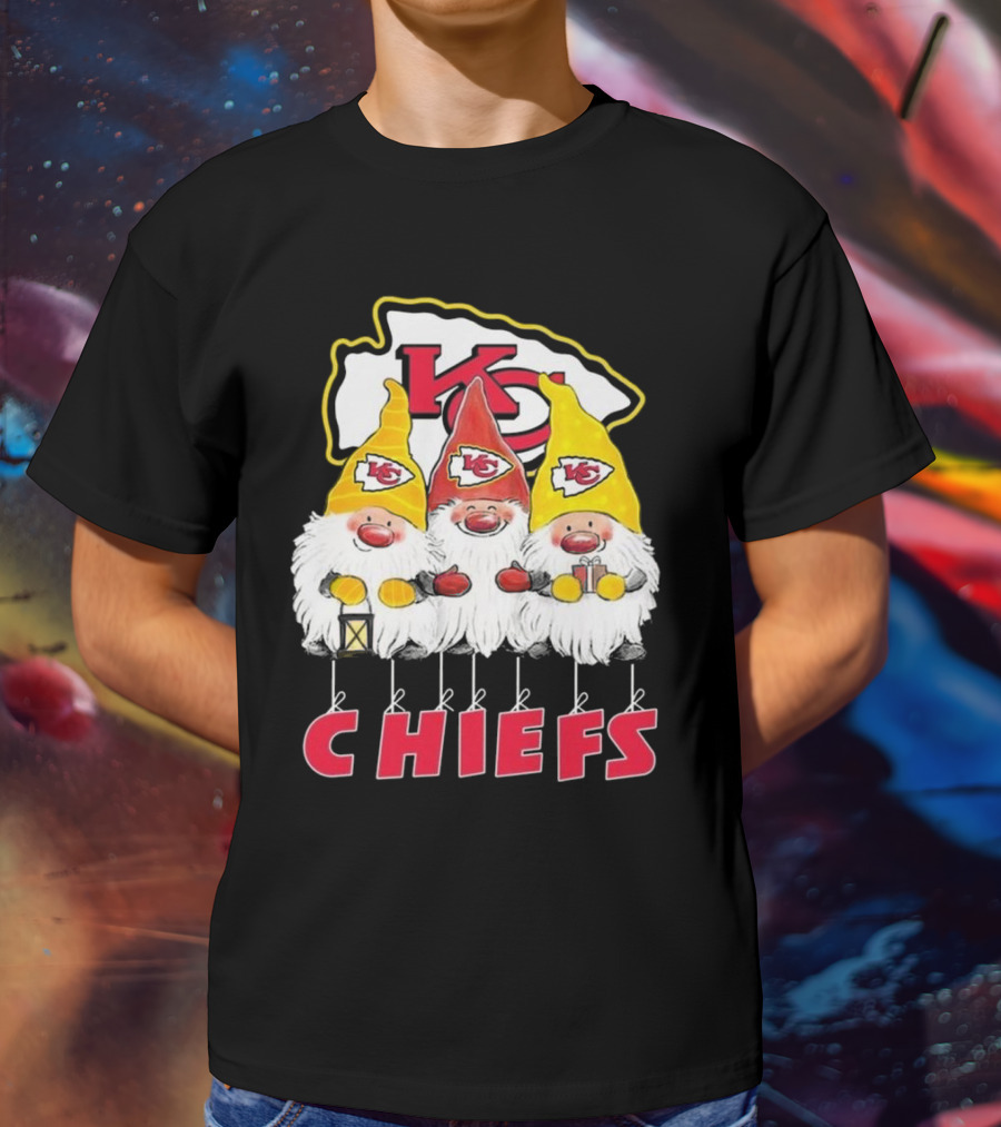 Kansas City Chiefs Gnomes Christmas Chiefs T-Shirt