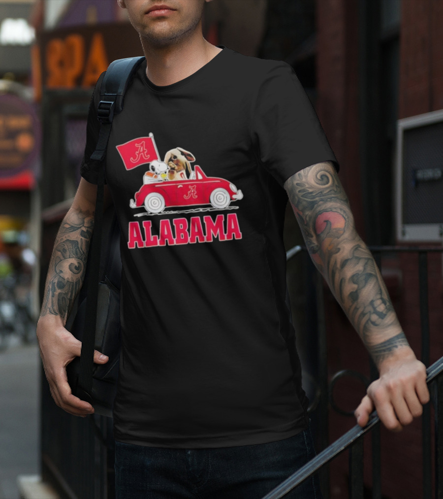 Snoopy And Big Al Driving Red Car With Alabama Flag Crimson Tide T-Shirt