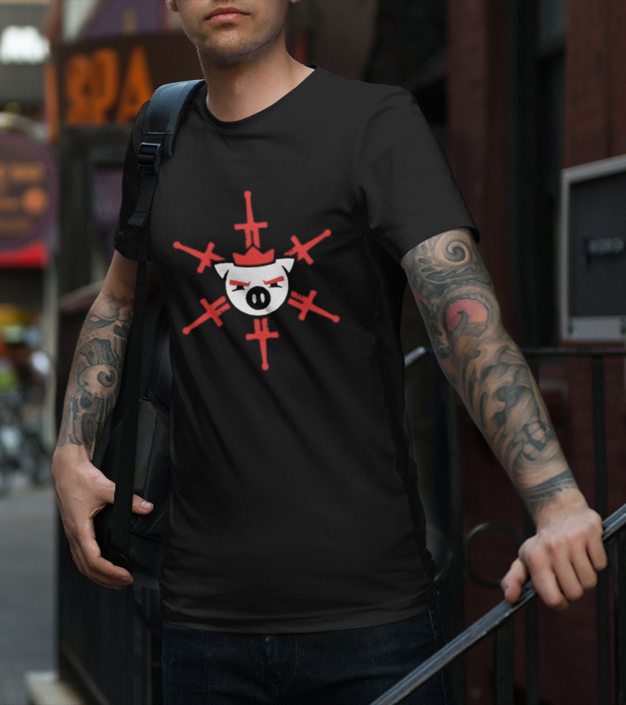 Technoblade Swordflake Pig Crown With Red Crossed Swords T-Shirt