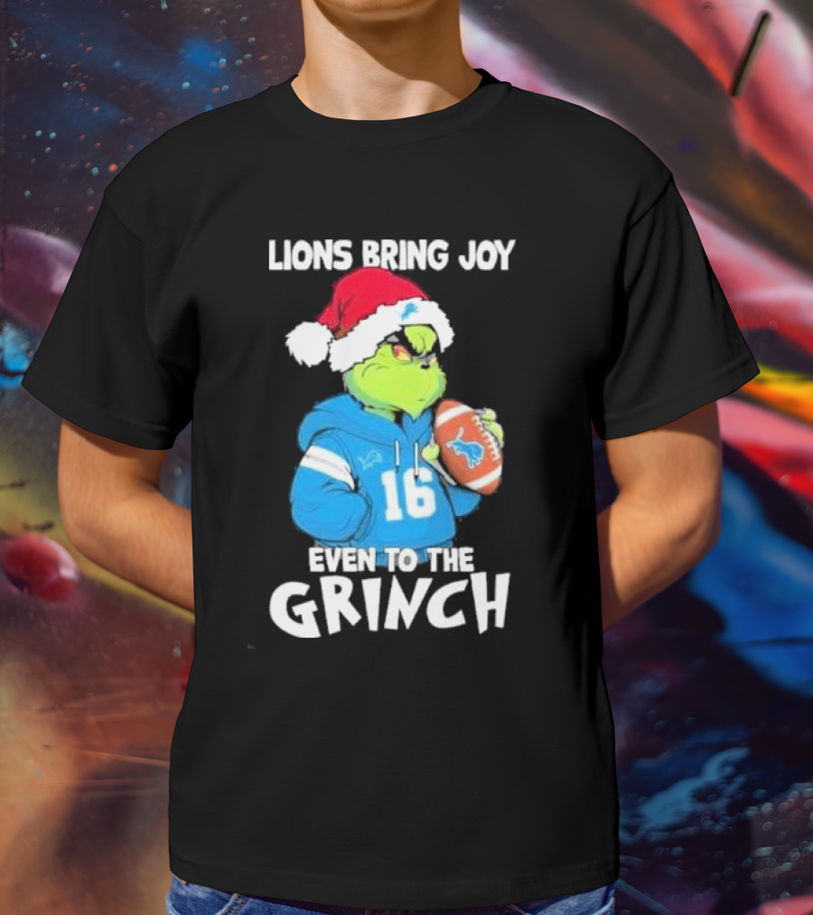 Detroit Lions Bring Joy Even To The Grinch Christmas Santa Football T-Shirt
