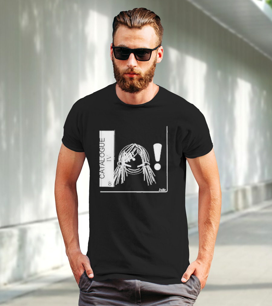 Catalogue IV Julie T-Shirt