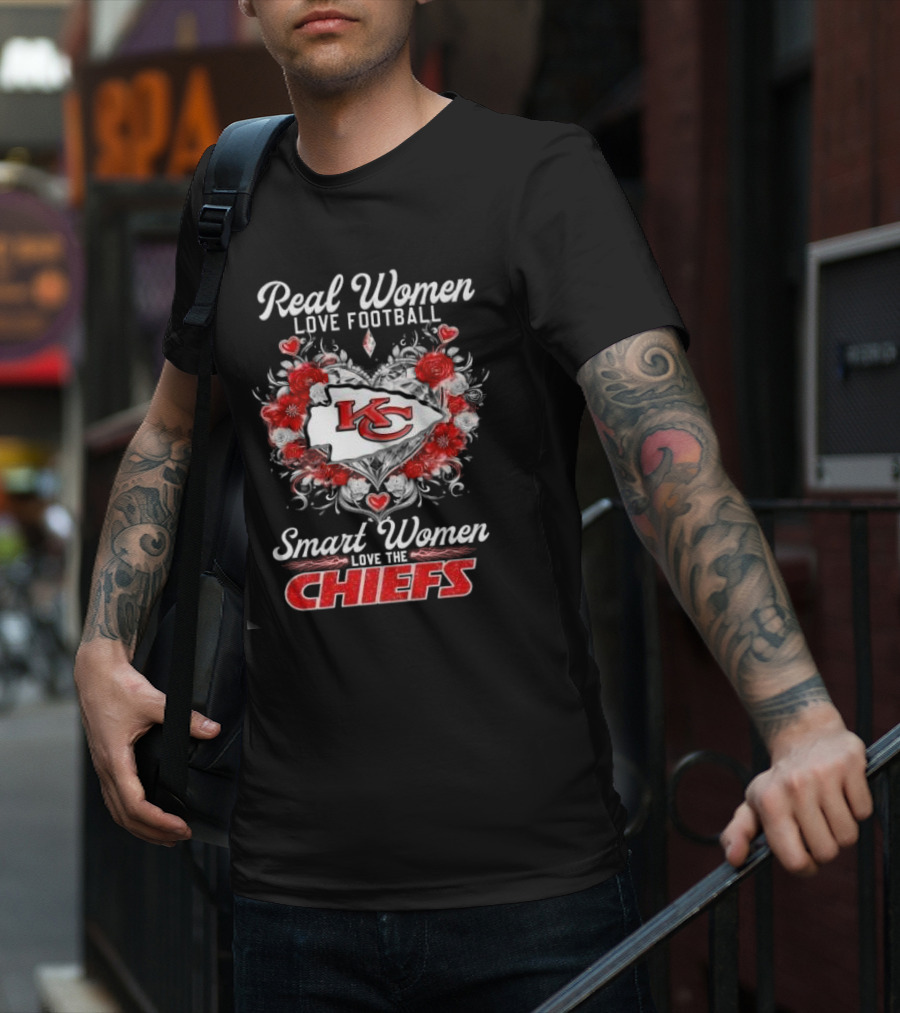 Real Women Love Football Smart Women Love The Chiefs KC Flower Heart T-Shirt