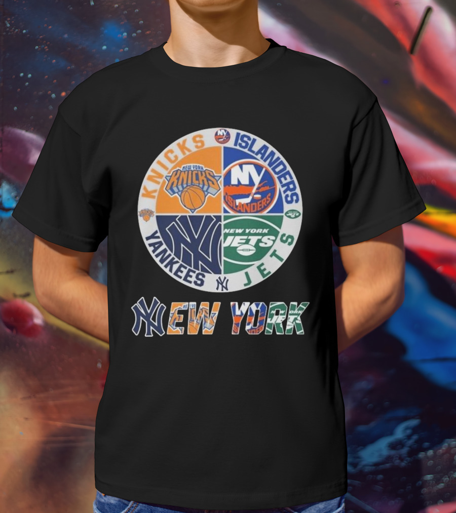 New York Knicks Islanders Yankees Jets Circle Logo New York T-Shirt
