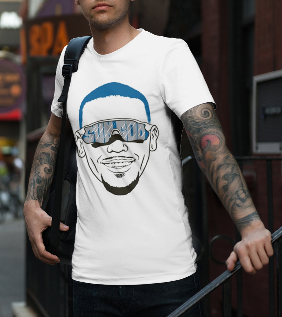 Sun God St Brown Head Sunglasses Smile T-Shirt