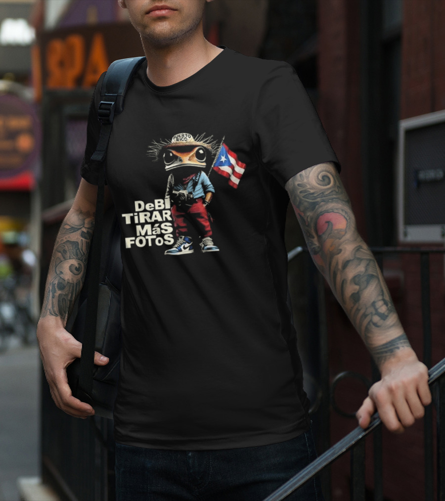 DeBi TiRAR Más FoTOs Puerto Rico Flag Frog Character Shoes T-Shirt
