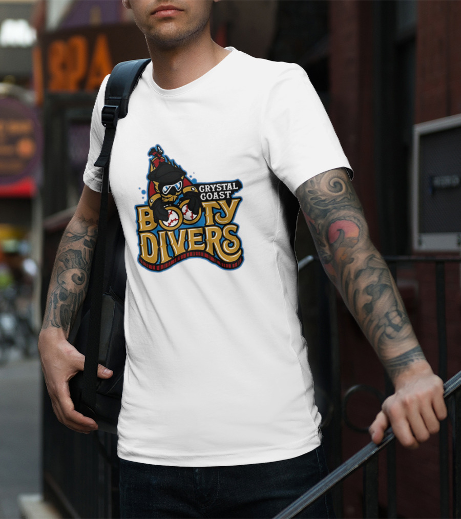 Crystal Coast Booty Divers Pirate Spyglass Emblem T-Shirt