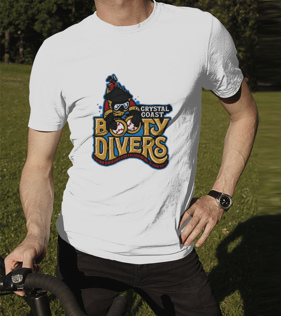Crystal Coast Booty Divers Pirate Spyglass Emblem T-Shirt