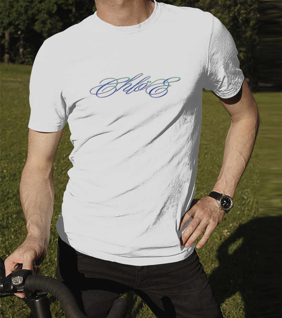 "Chloe Bailey Shake Blue And Green Signature Script" T-Shirt