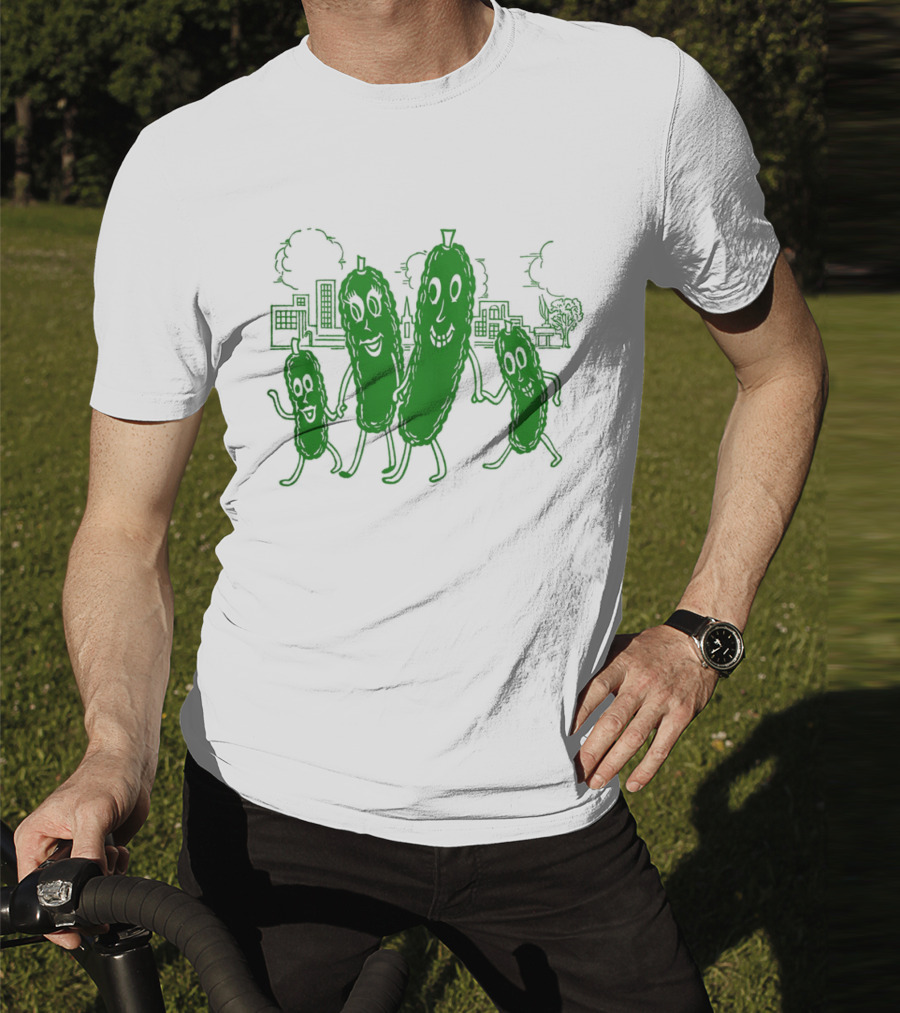 Vintage Pickle Family With Cityscape Background Vintage T-Shirt