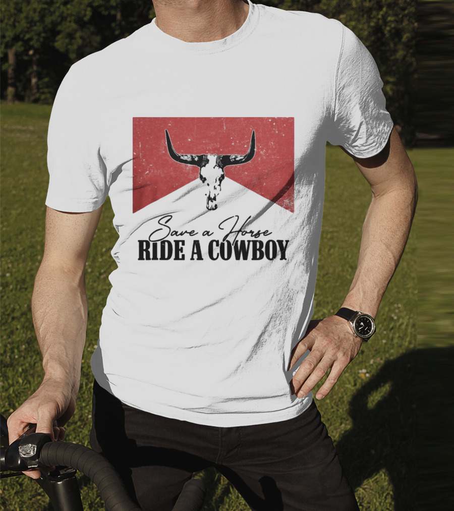 Cowboy Bull Skull Save A Horse Ride A Cowboy Retro Western T-Shirt