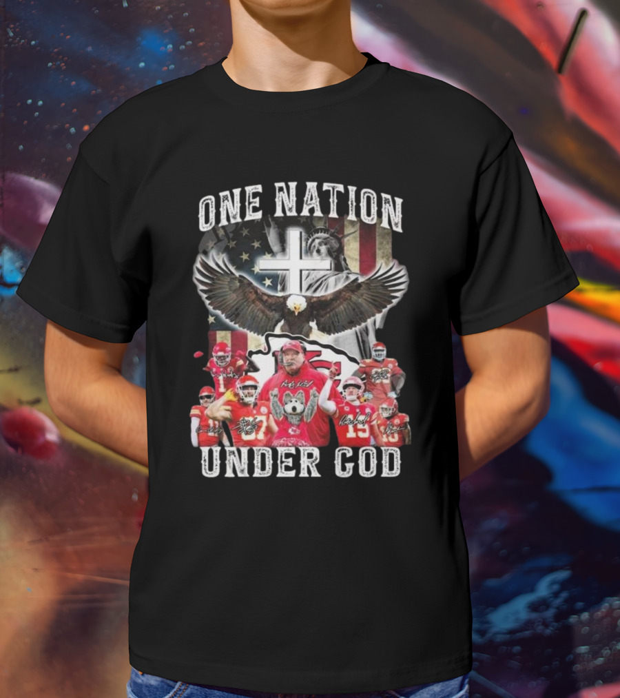 Kansas City Chiefs One Nation Under God 2025 Signatures Statue Of Liberty And Eagle T-Shirt
