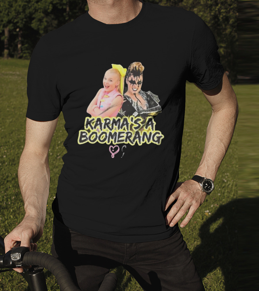 Karma's A Boomerang Pop Star And Rock Icon Style Contrast T-Shirt