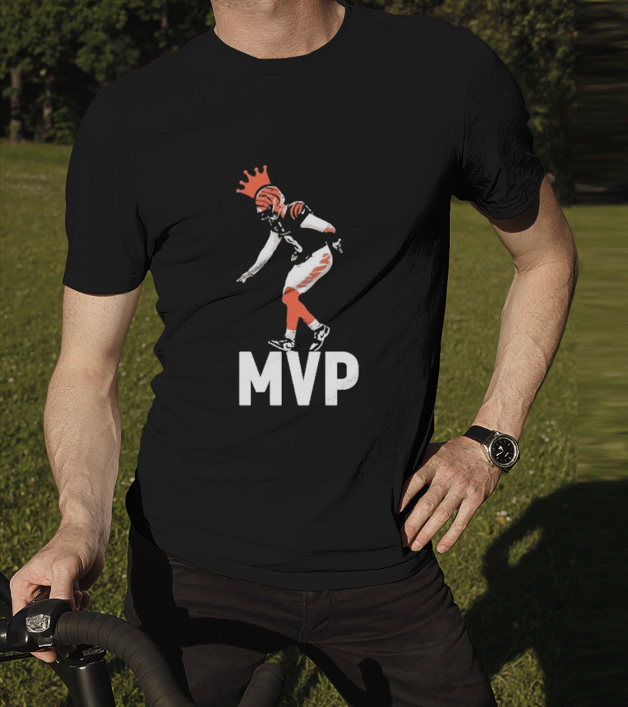 Lfg Cincy Jackpot Joey Mvp Football Player Illustration With Crown T-Shirt