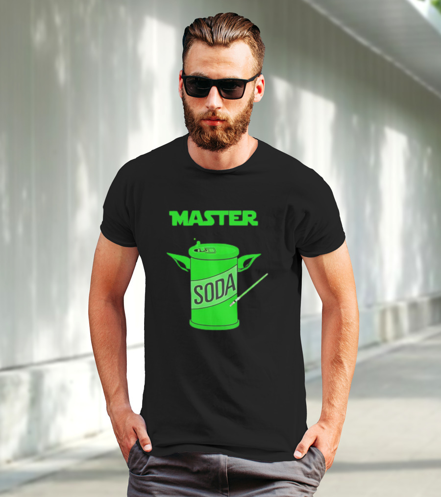 Master Soda Lightsaber Yoda Can T-Shirt