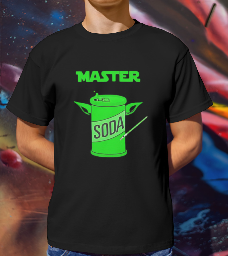 Master Soda Lightsaber Yoda Can T-Shirt