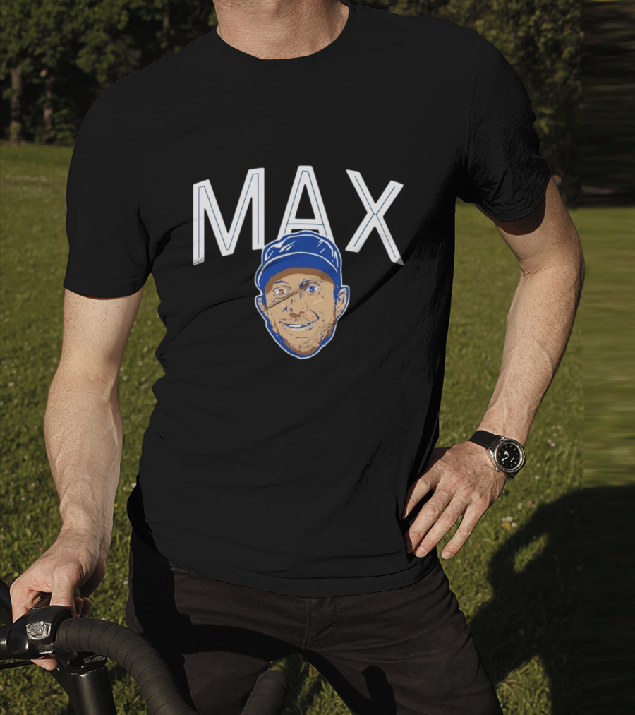 MAX Scherzer Blue Cap Smiling Face Illustration T-Shirt