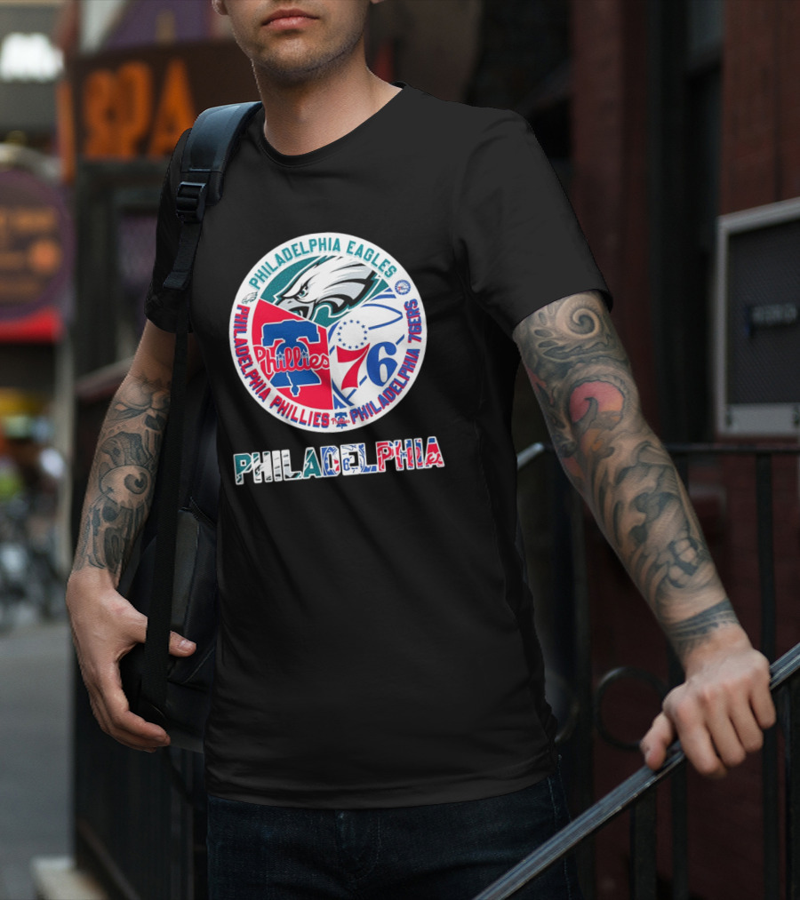 Philadelphia Eagles Phillies 76ers Circular Emblem T-Shirt