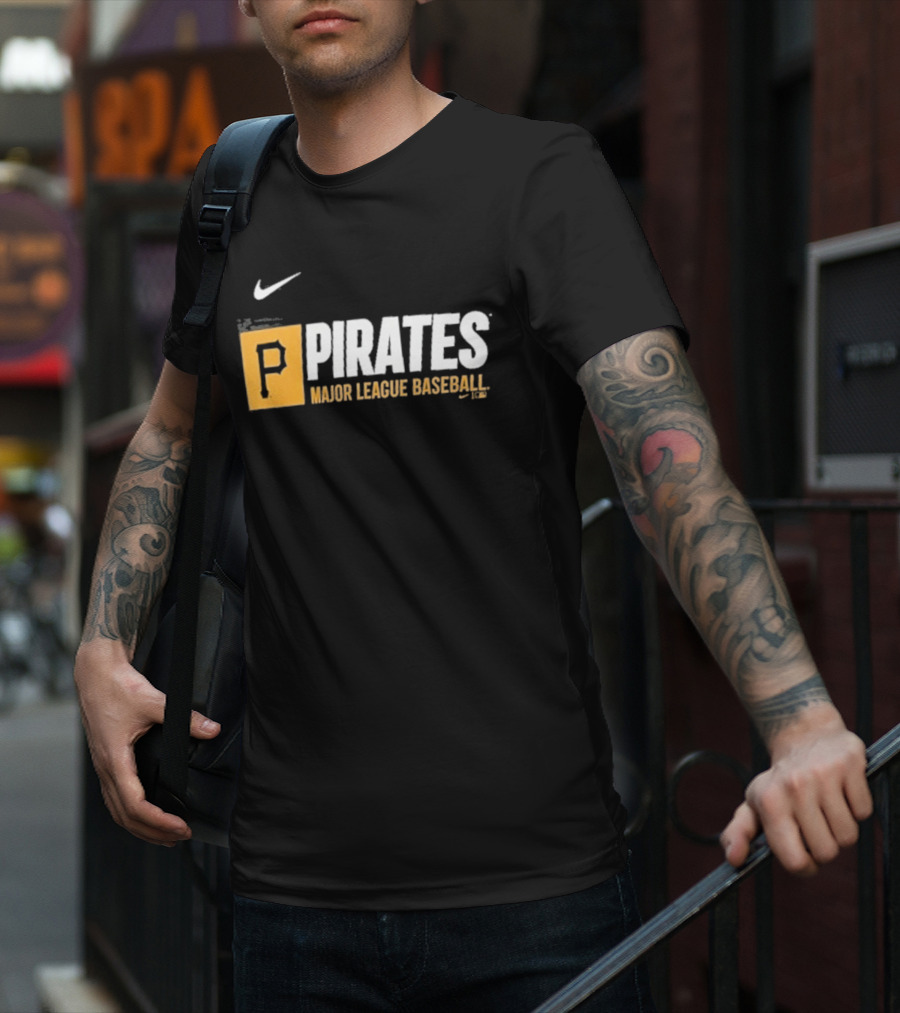 Nike Pittsburgh Pirates Major League Baseball Block T-Shirt