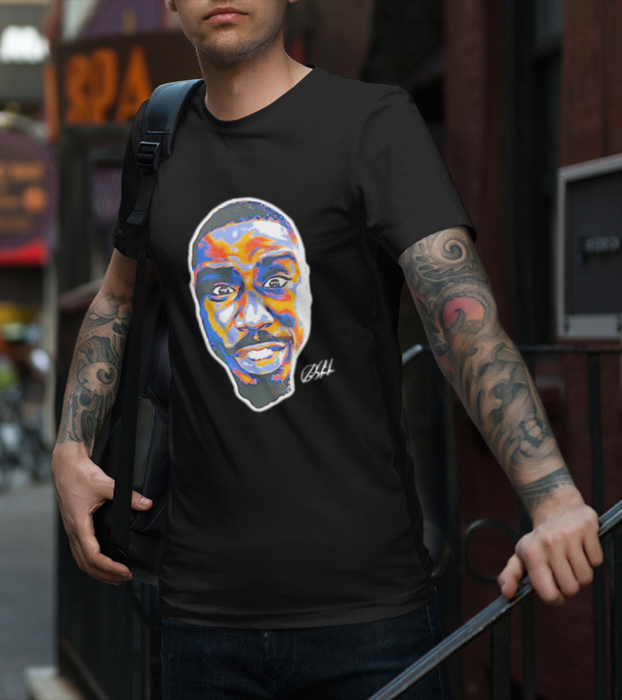 Premi Sterlin Vibrant Expression Face Art T-Shirt