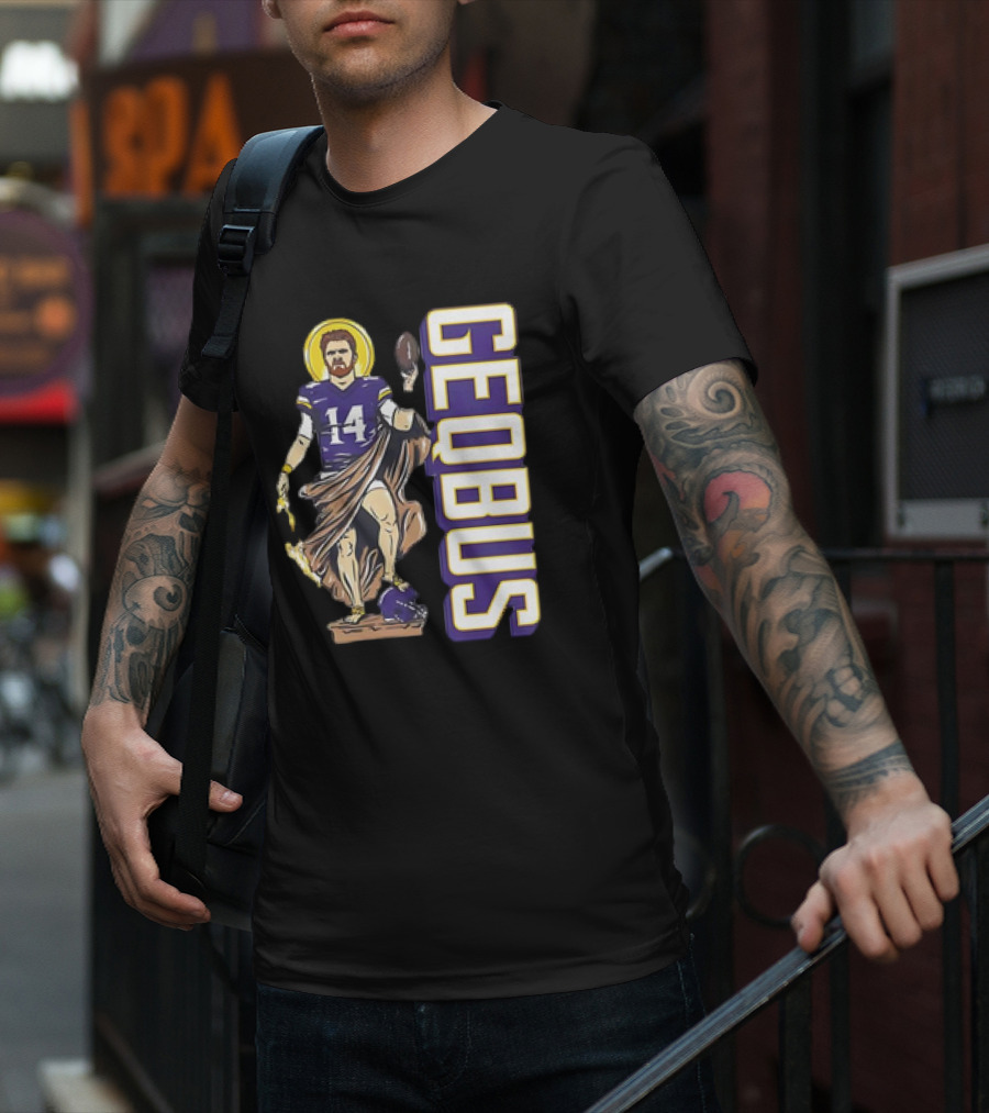 Sam Darnold GEQBUS 14 Minnesota Vikings T-Shirt