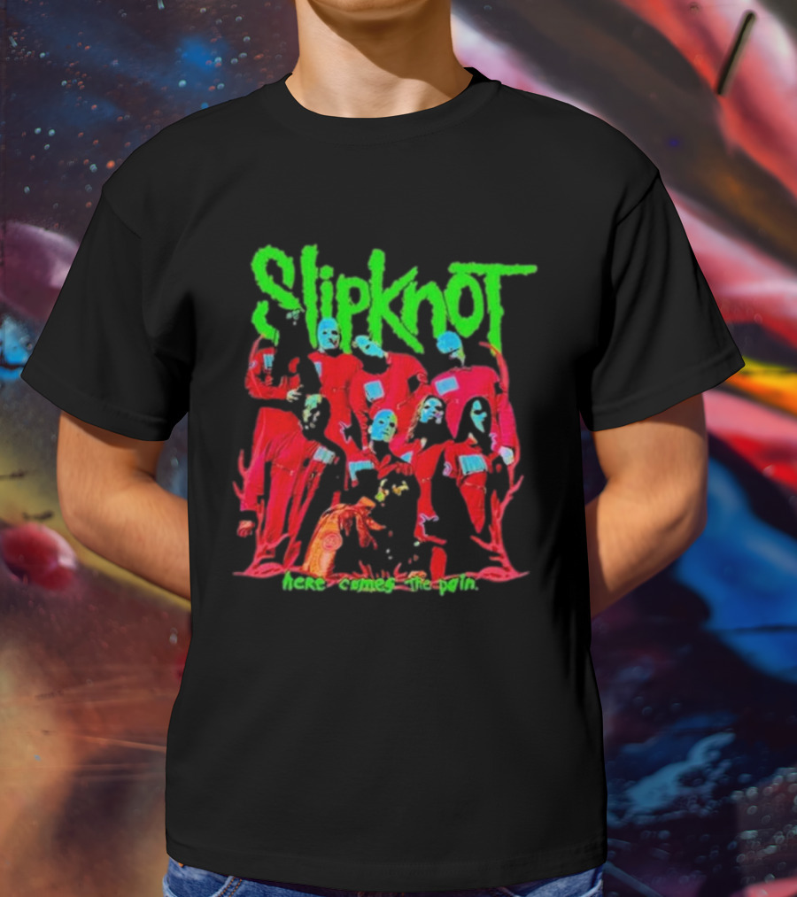 Slipknot Here Comes The Pain Text With Red Figures And Green Logo T-Shirt