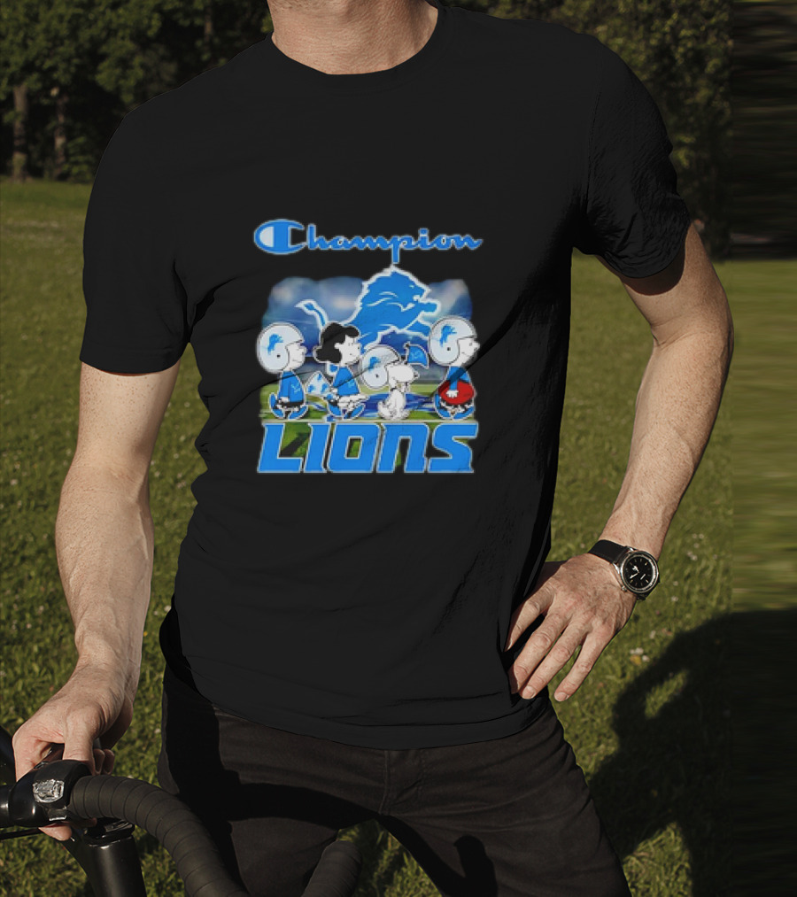 Champion Lions Snoopy Charlie Brown And Friends Detroit T-Shirt