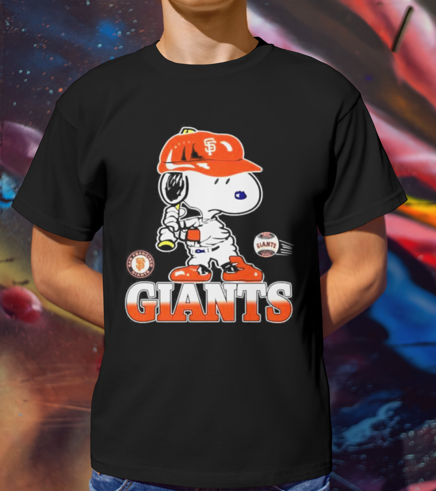 Snoopy SF Giants Baseball Fan Art Peanuts Sports Graphic T-Shirt
