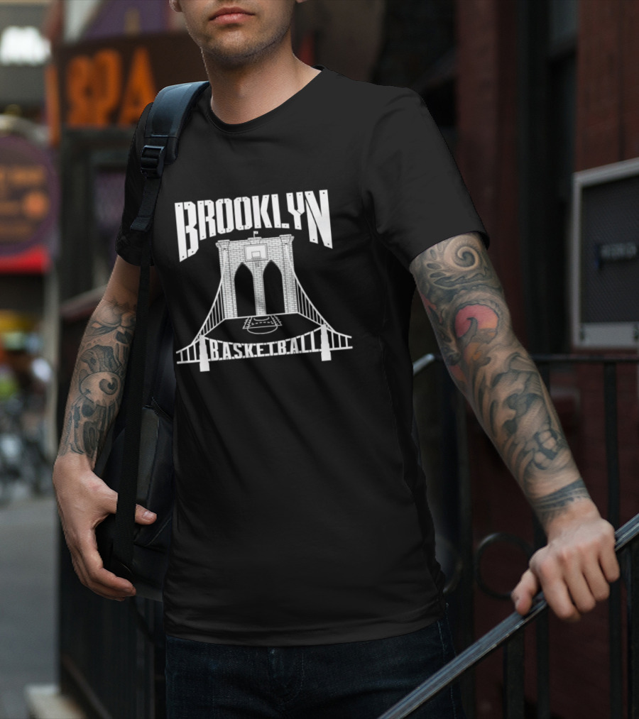 Brooklyn Bridge Basketball Court With Hoops T-Shirt